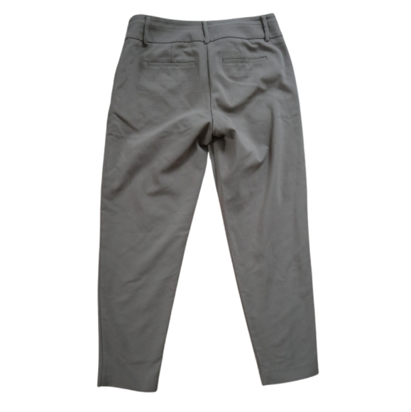 Apt. 9 Beige Dress Capris - Picture 4 of 7